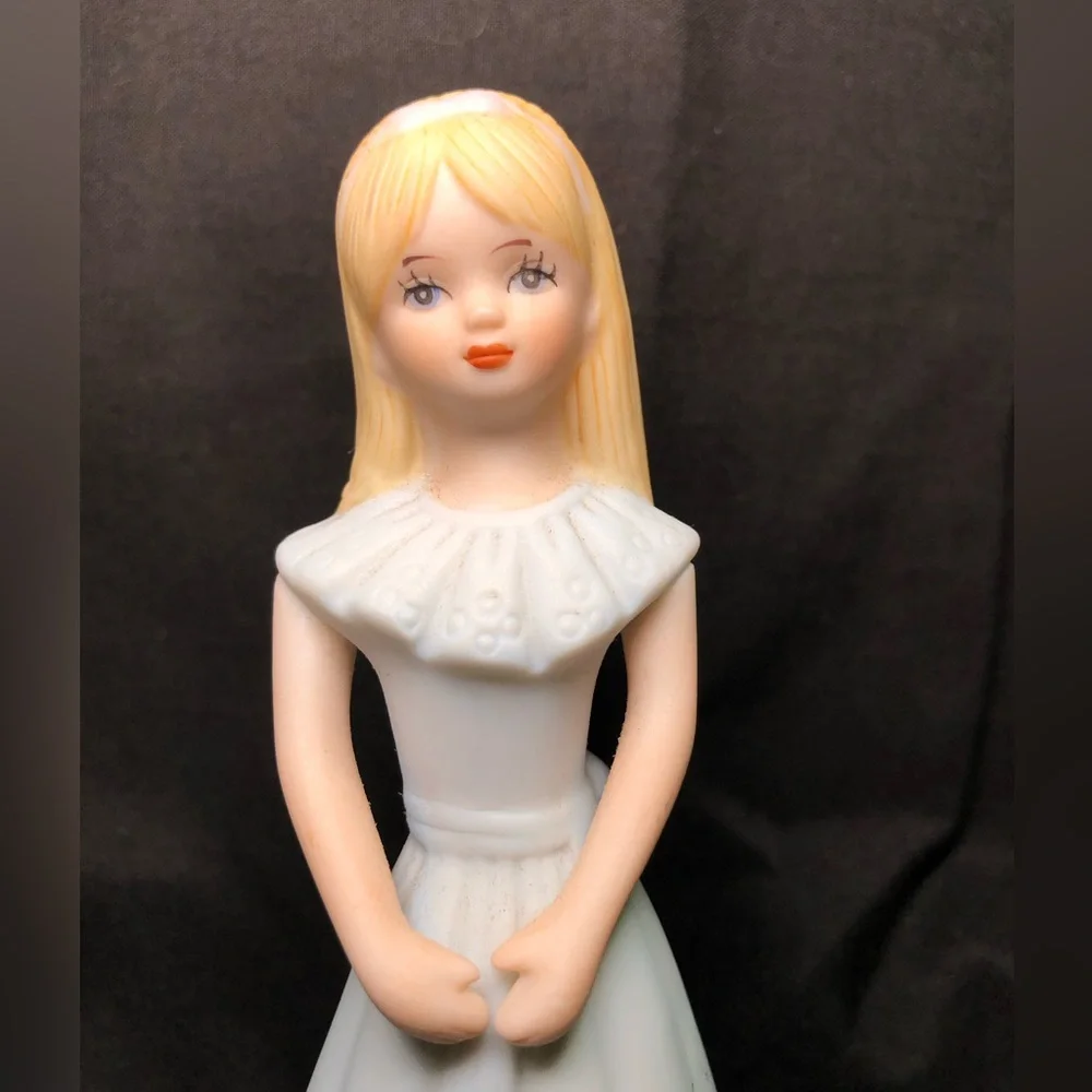 ENESCO Growing Up Birthday Girls Blonde Figurine Age 10, 1981